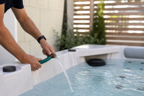Top 5 des erreurs fréquentes à éviter lors du remplissage du spa